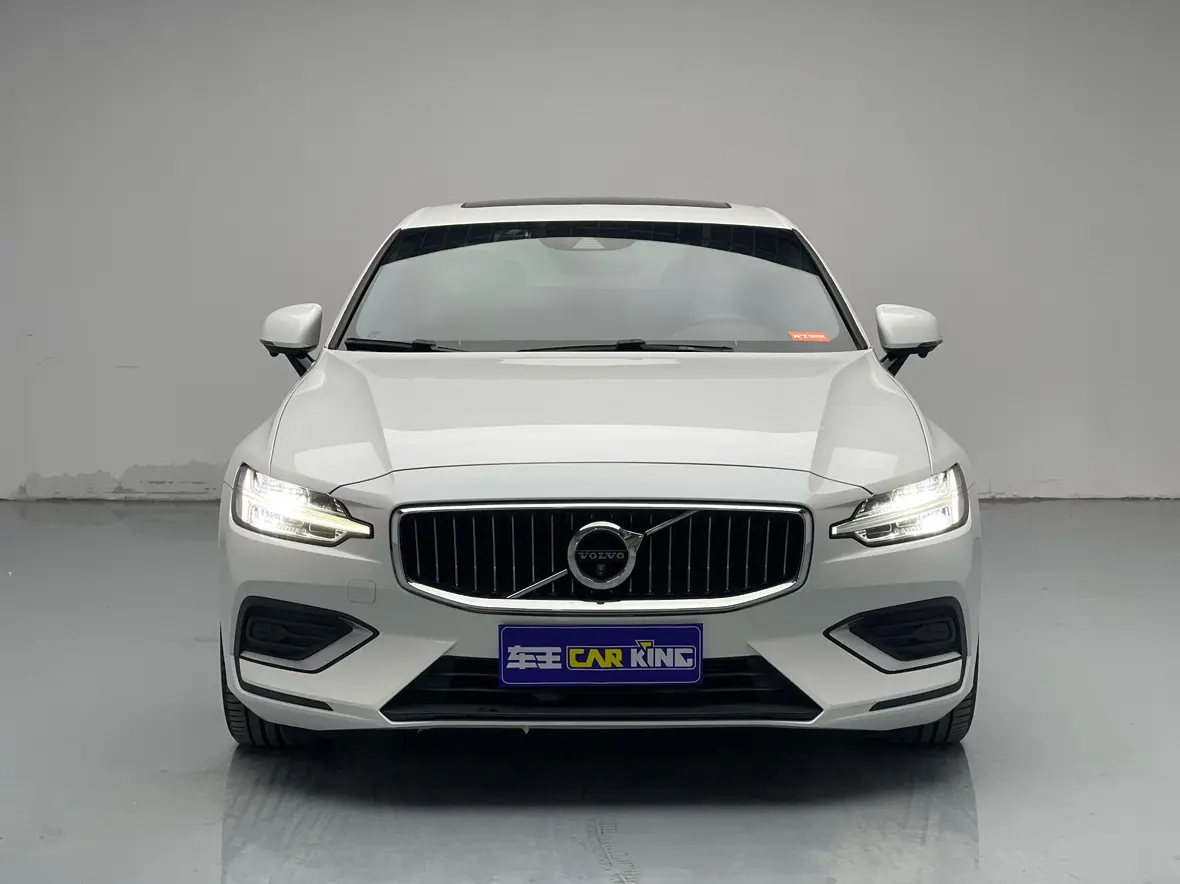 Volvo S60  из Китая