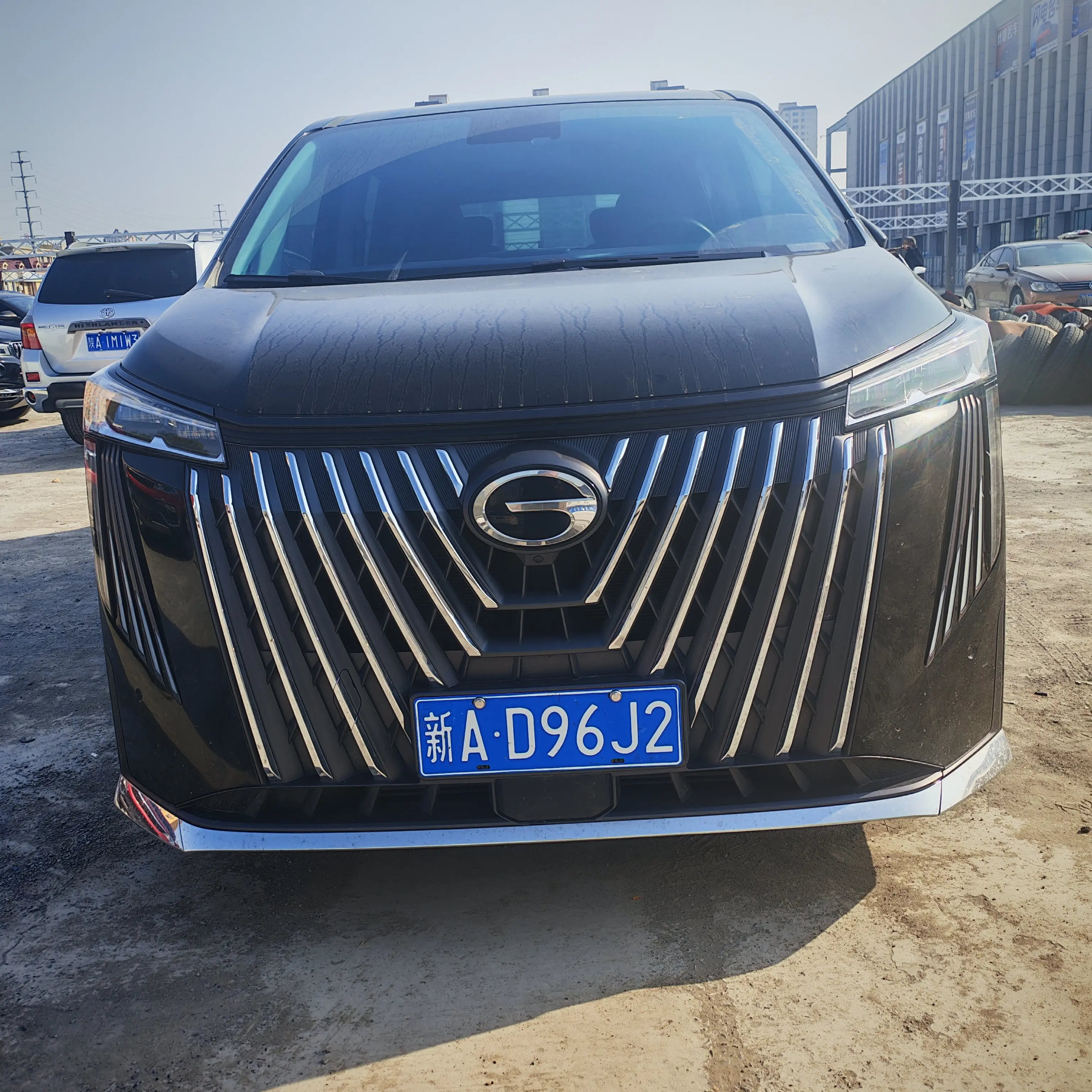 GAC Trumpchi M8  из Китая