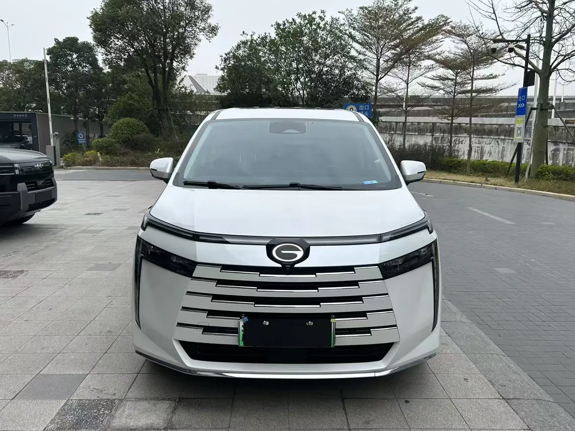 GAC Trumpchi E8 PHEV  из Китая