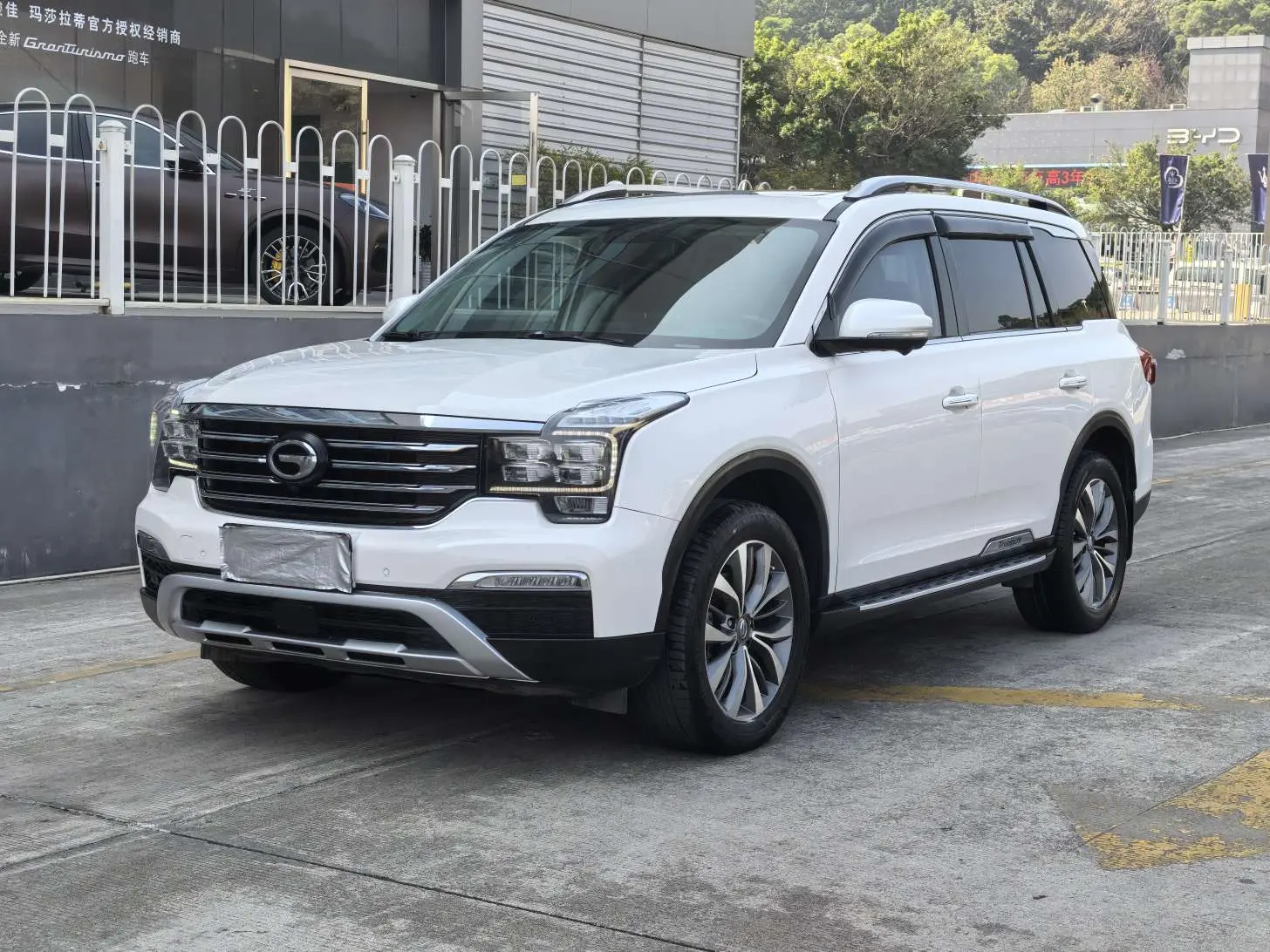GAC Trumpchi GS8  из Китая