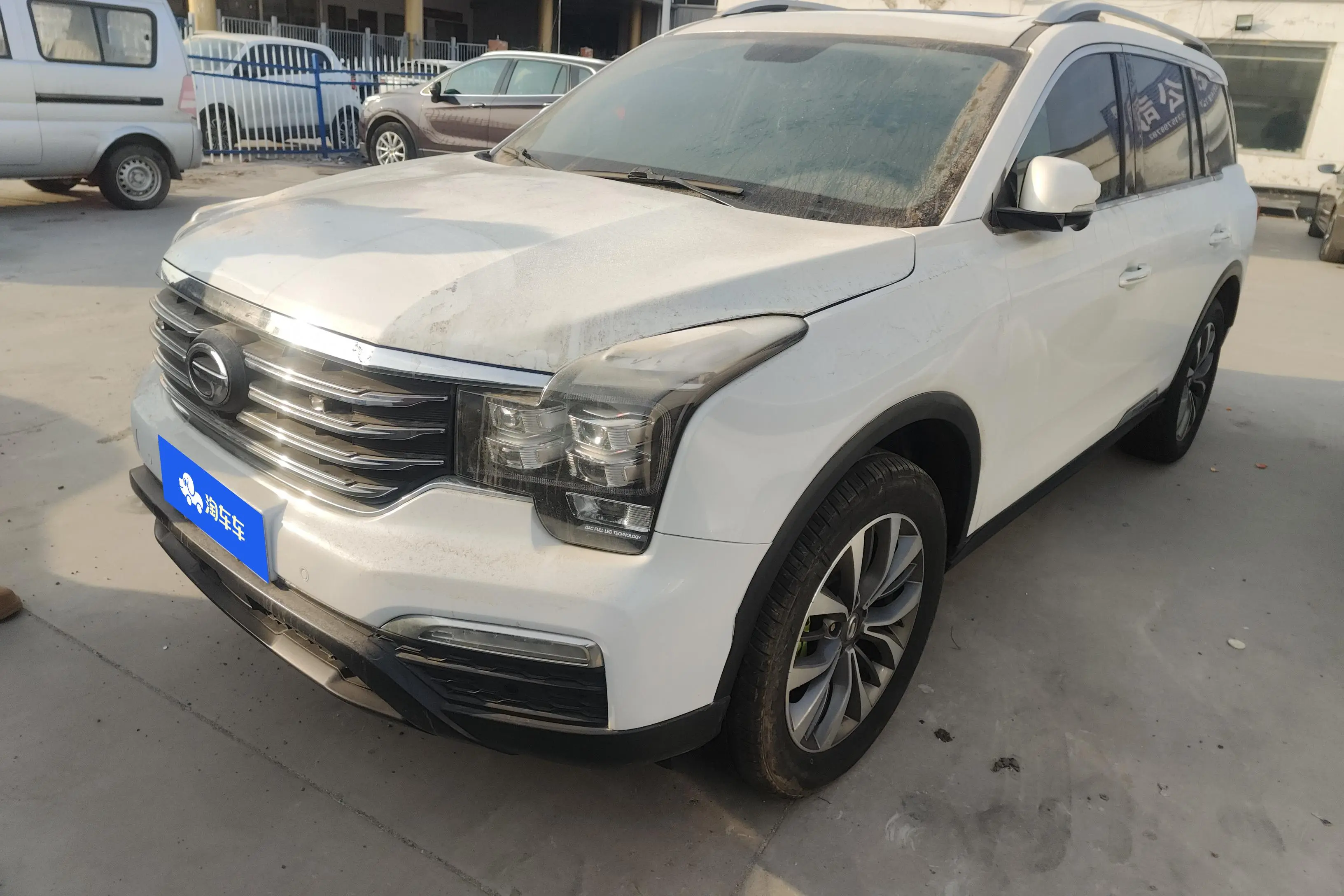 GAC Trumpchi GS8  из Китая