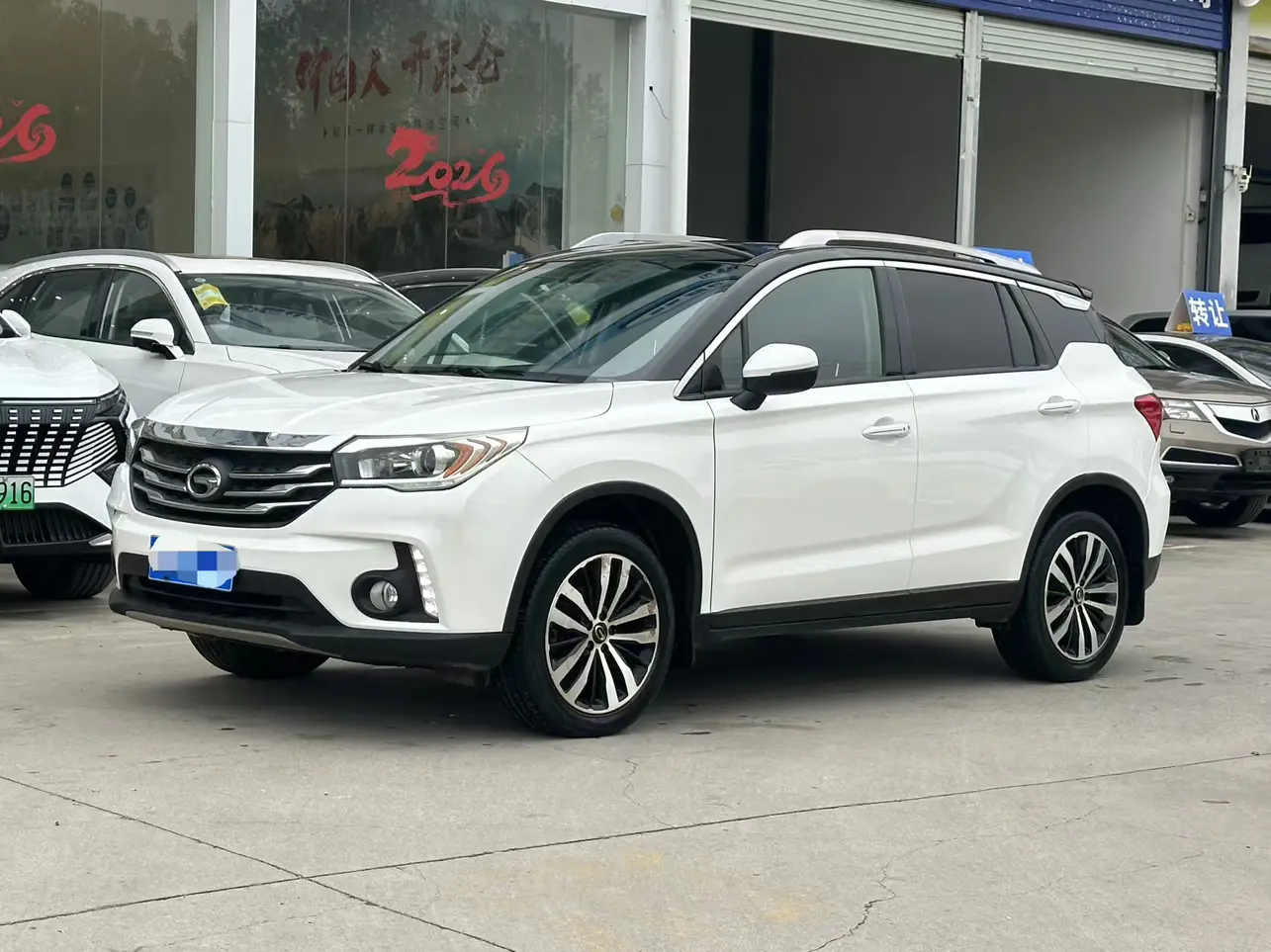 GAC Trumpchi GS4  из Китая
