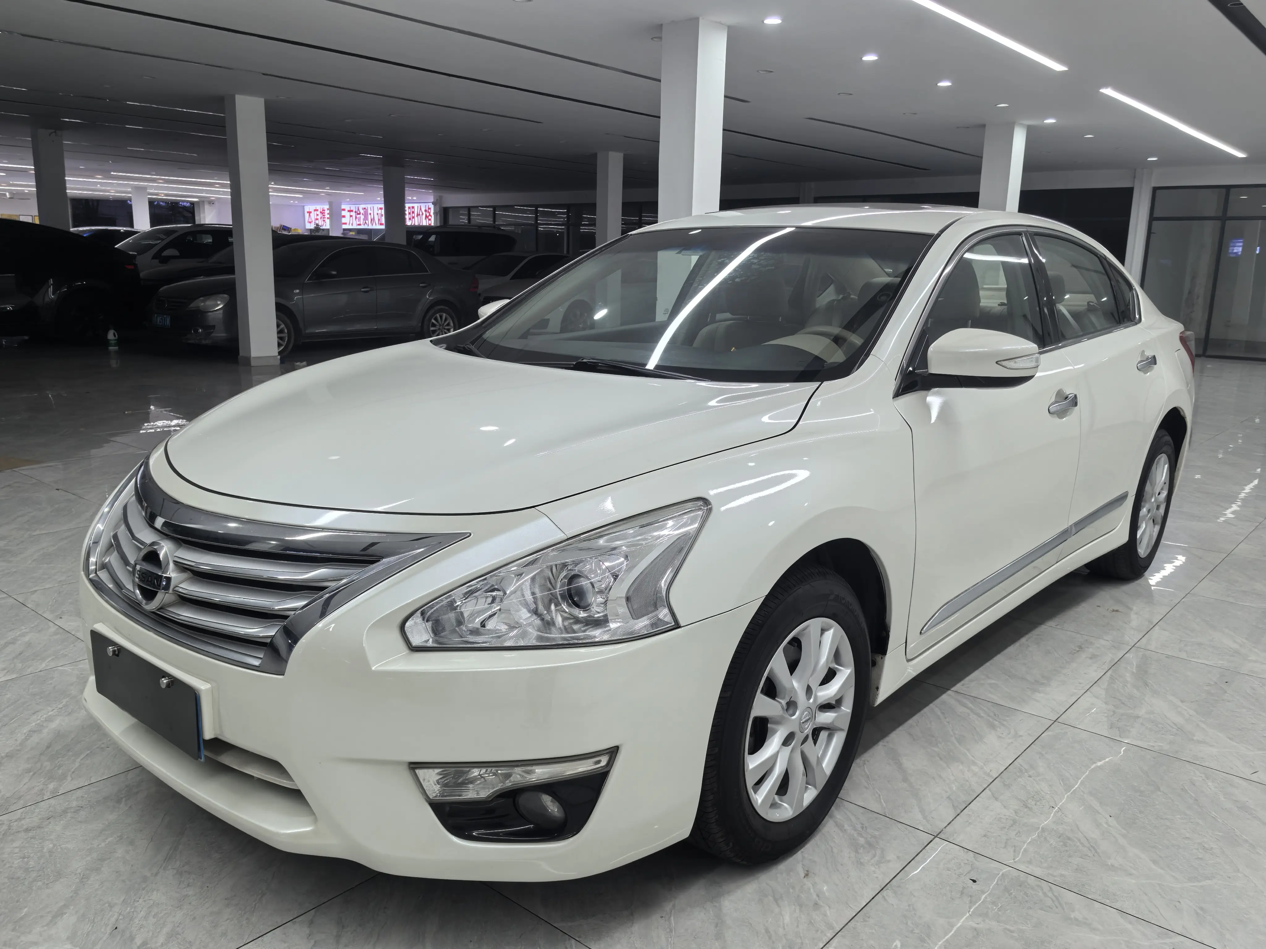 Nissan Altima (Teana)  из Китая
