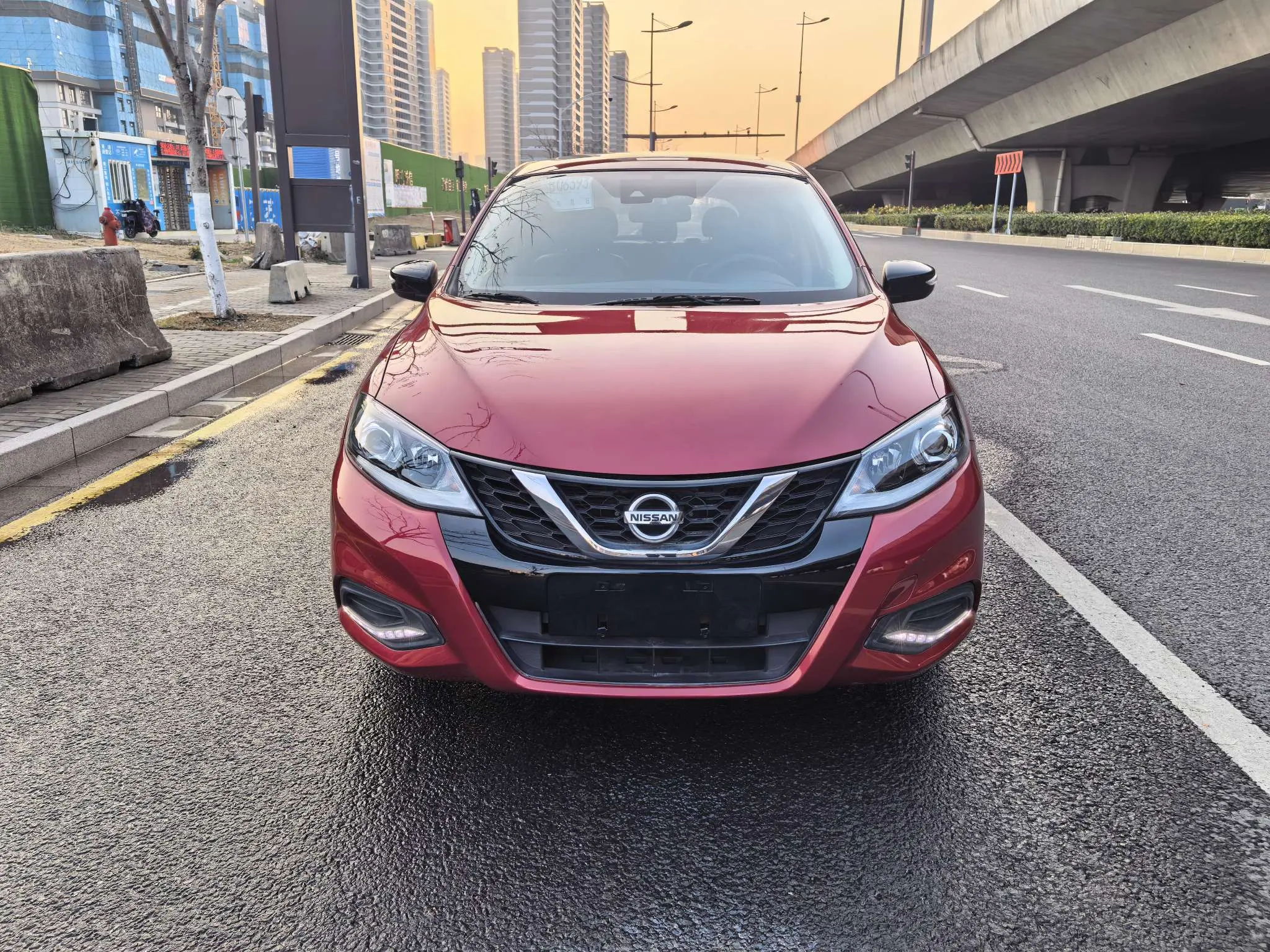 Nissan Tiida  из Китая