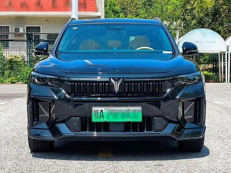 Voyah Lantu FREE  из Китая