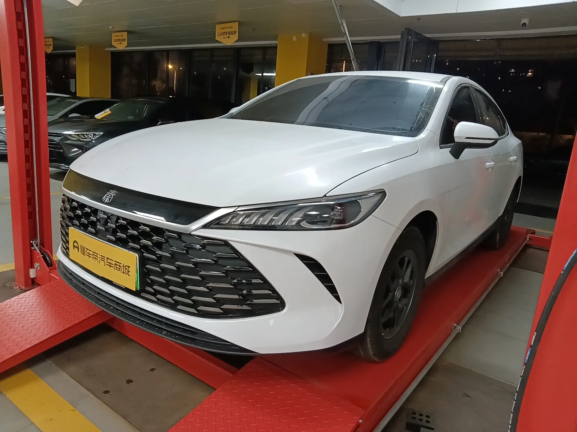 BYD Qin PLUS DM  из Китая