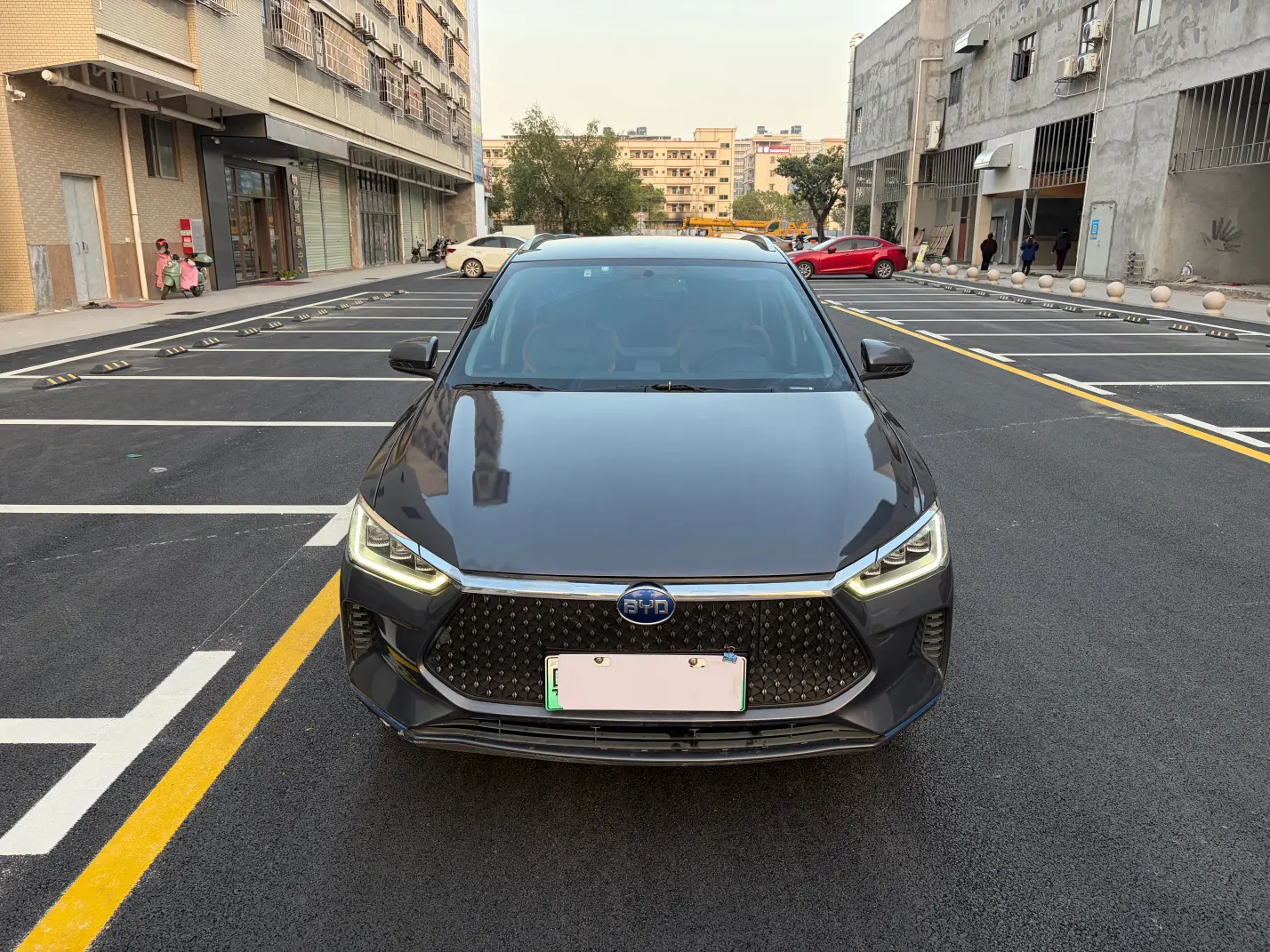 BYD e2  из Китая