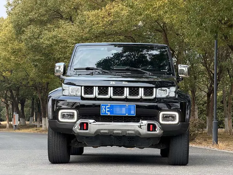 BAIC Beijing Off-road BJ40  из Китая