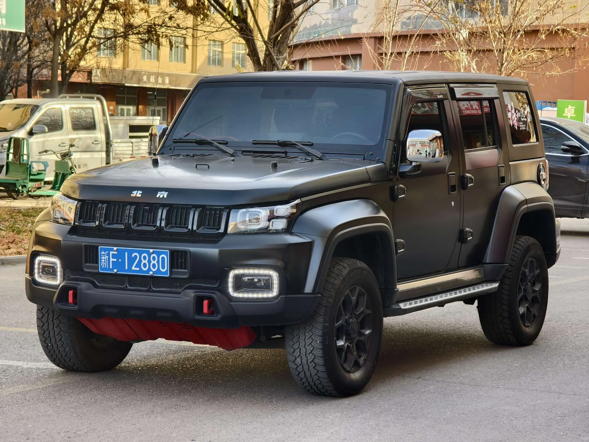 BAIC Beijing Off-road BJ40  из Китая