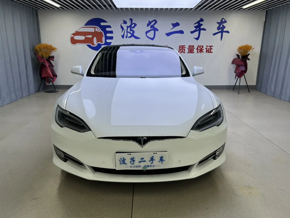 Tesla Model S  из Китая