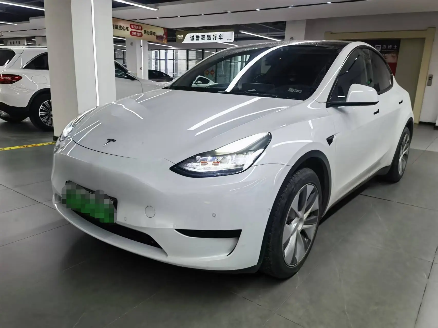 Tesla Model Y  из Китая
