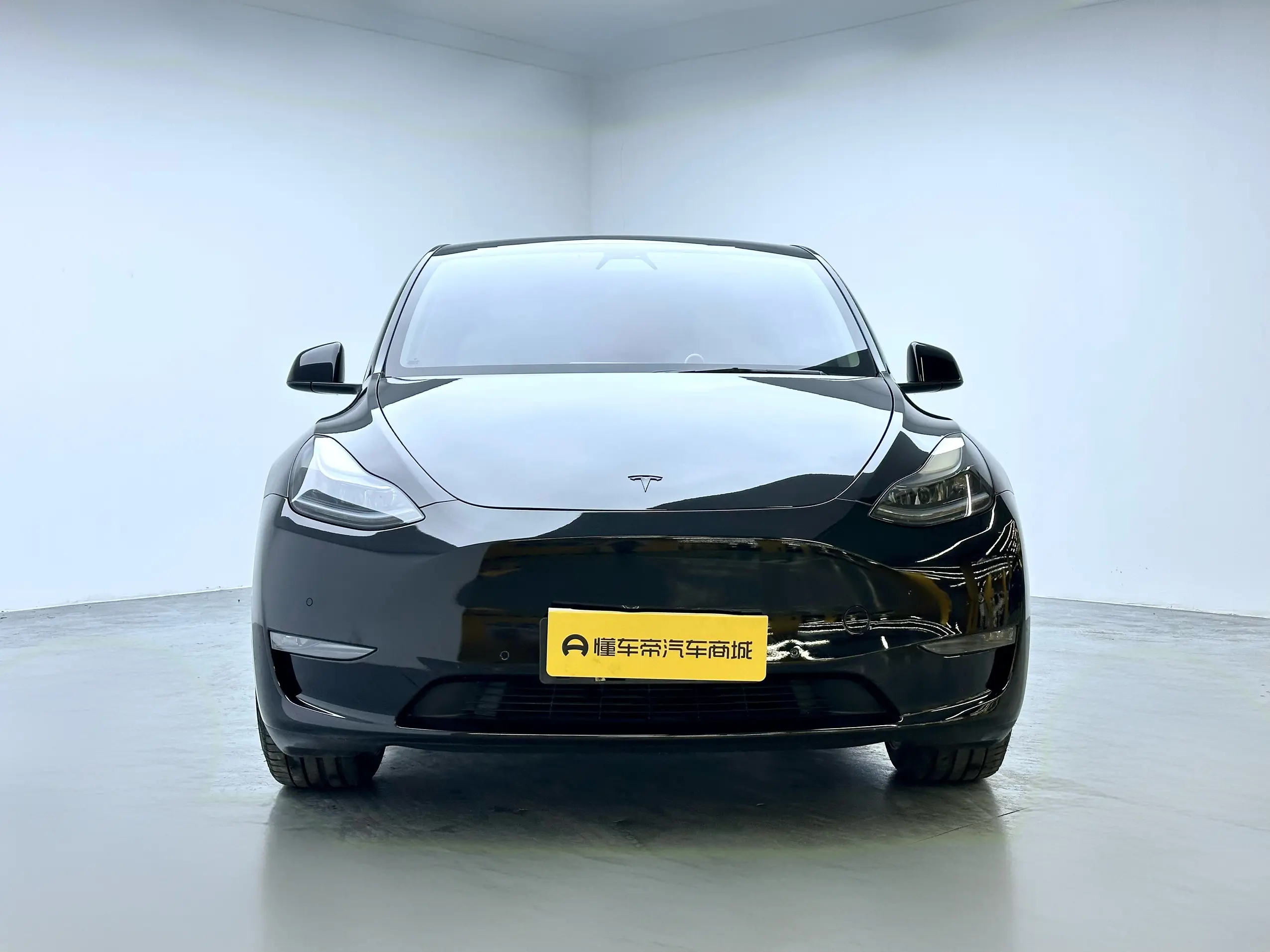 Tesla Model Y  из Китая