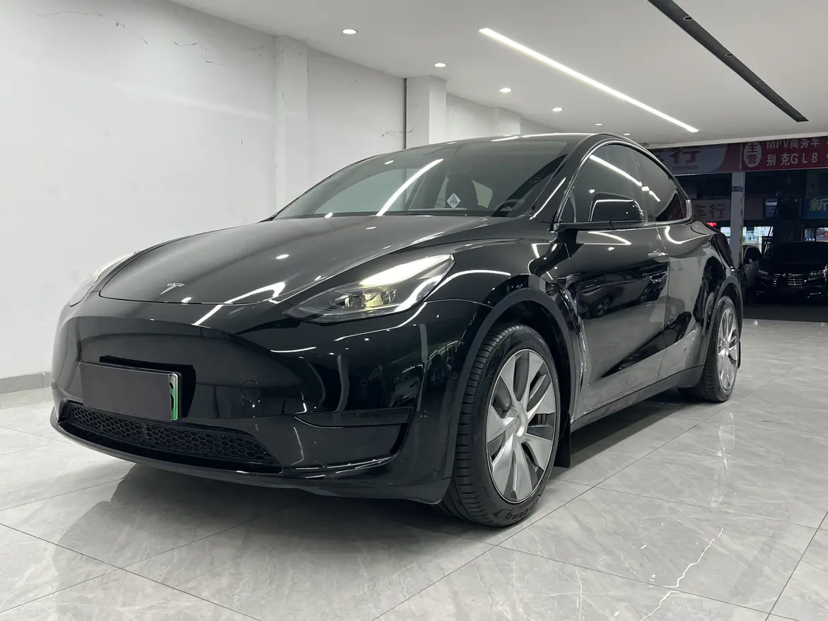 Tesla Model Y  из Китая