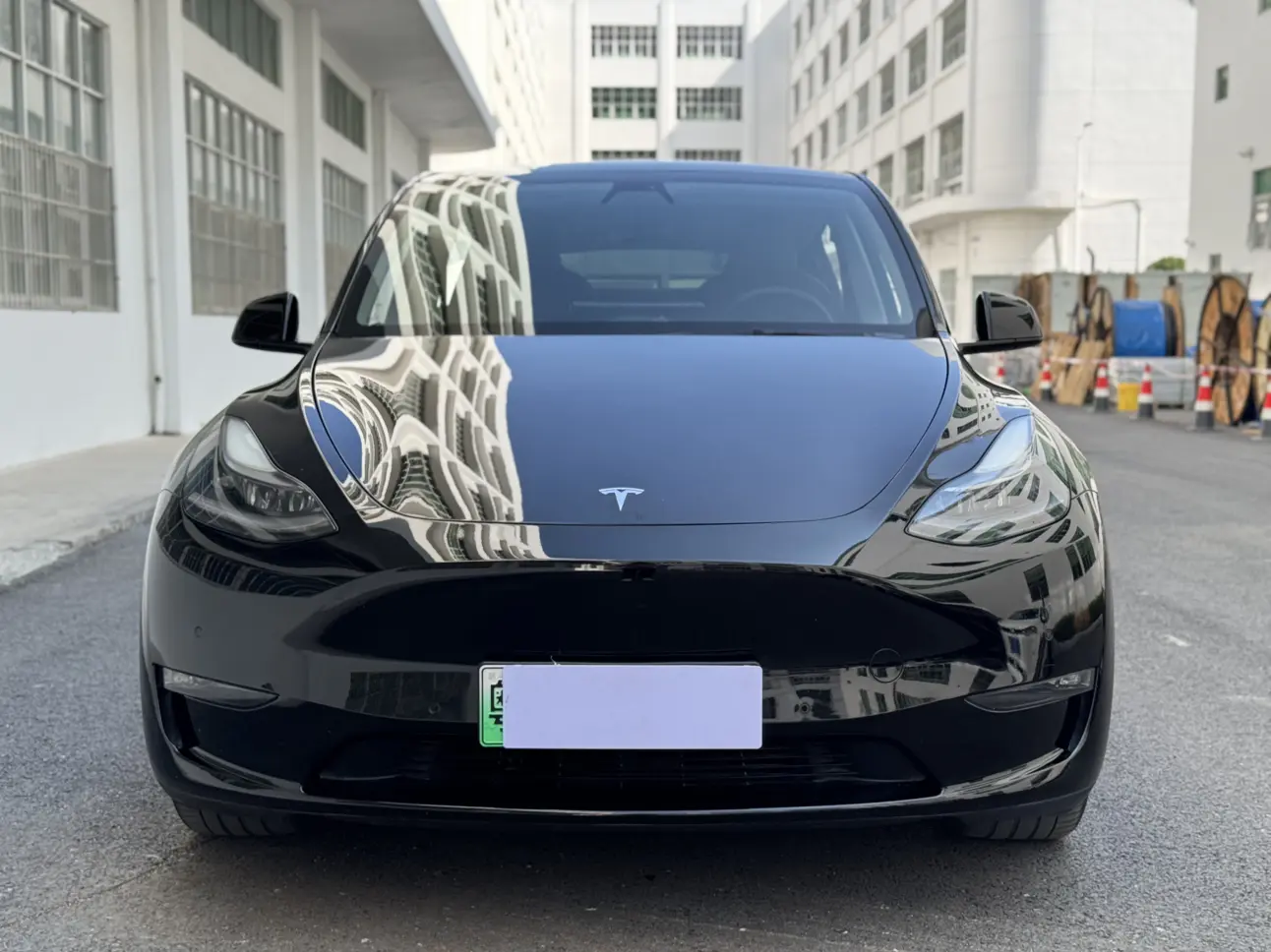 Tesla Model Y  из Китая