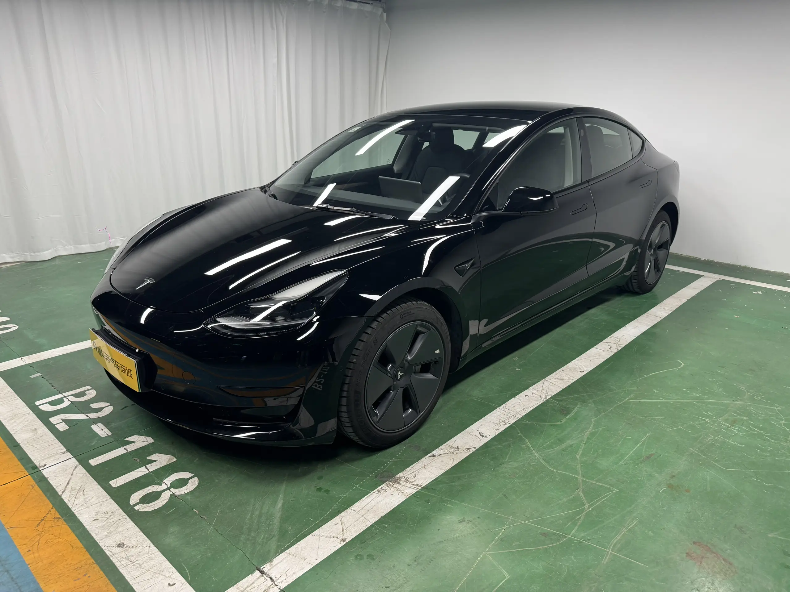Tesla Model 3  из Китая