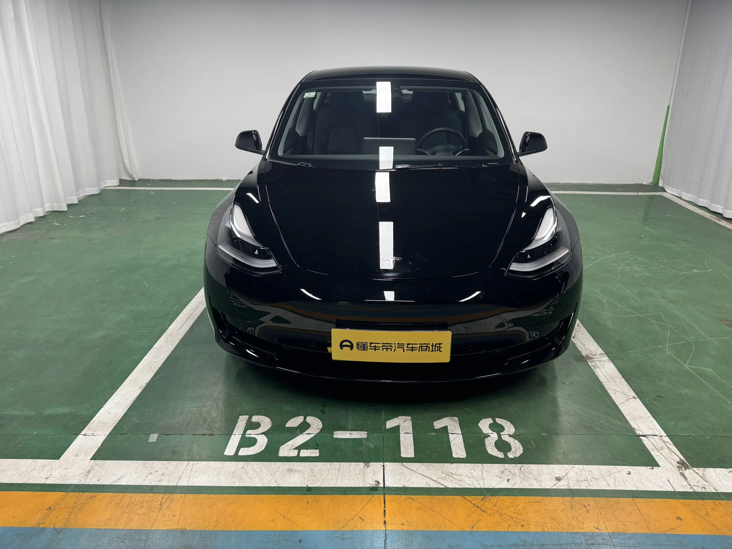 Tesla Model 3  из Китая