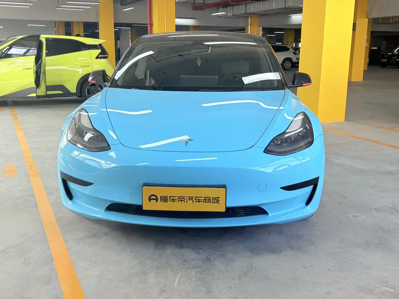 Tesla Model 3  из Китая