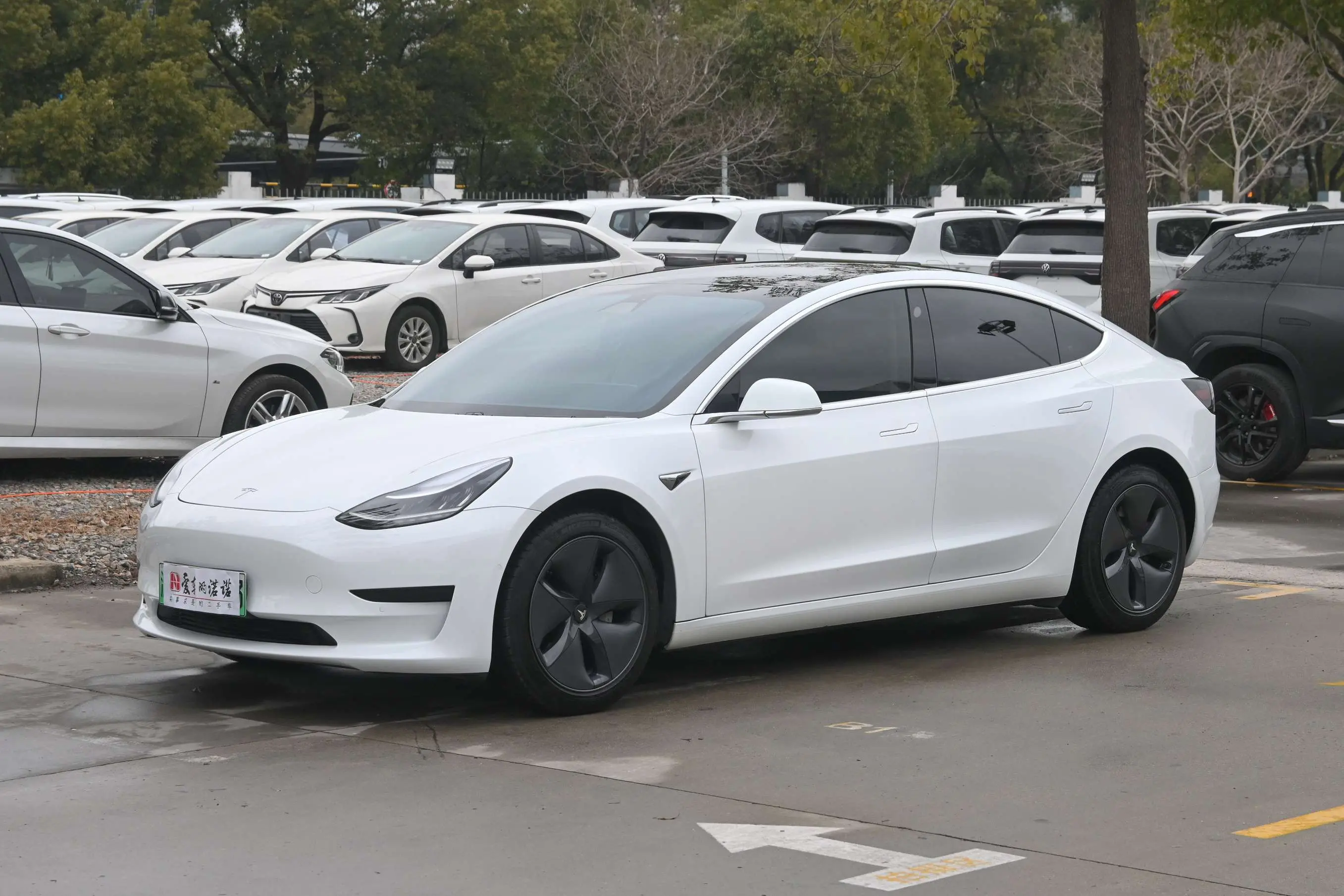 Tesla Model 3  из Китая