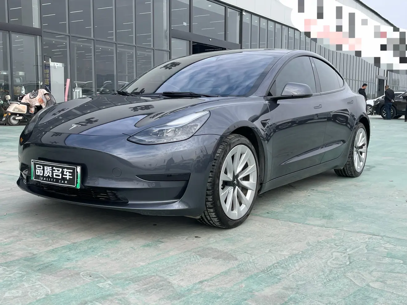 Tesla Model 3  из Китая