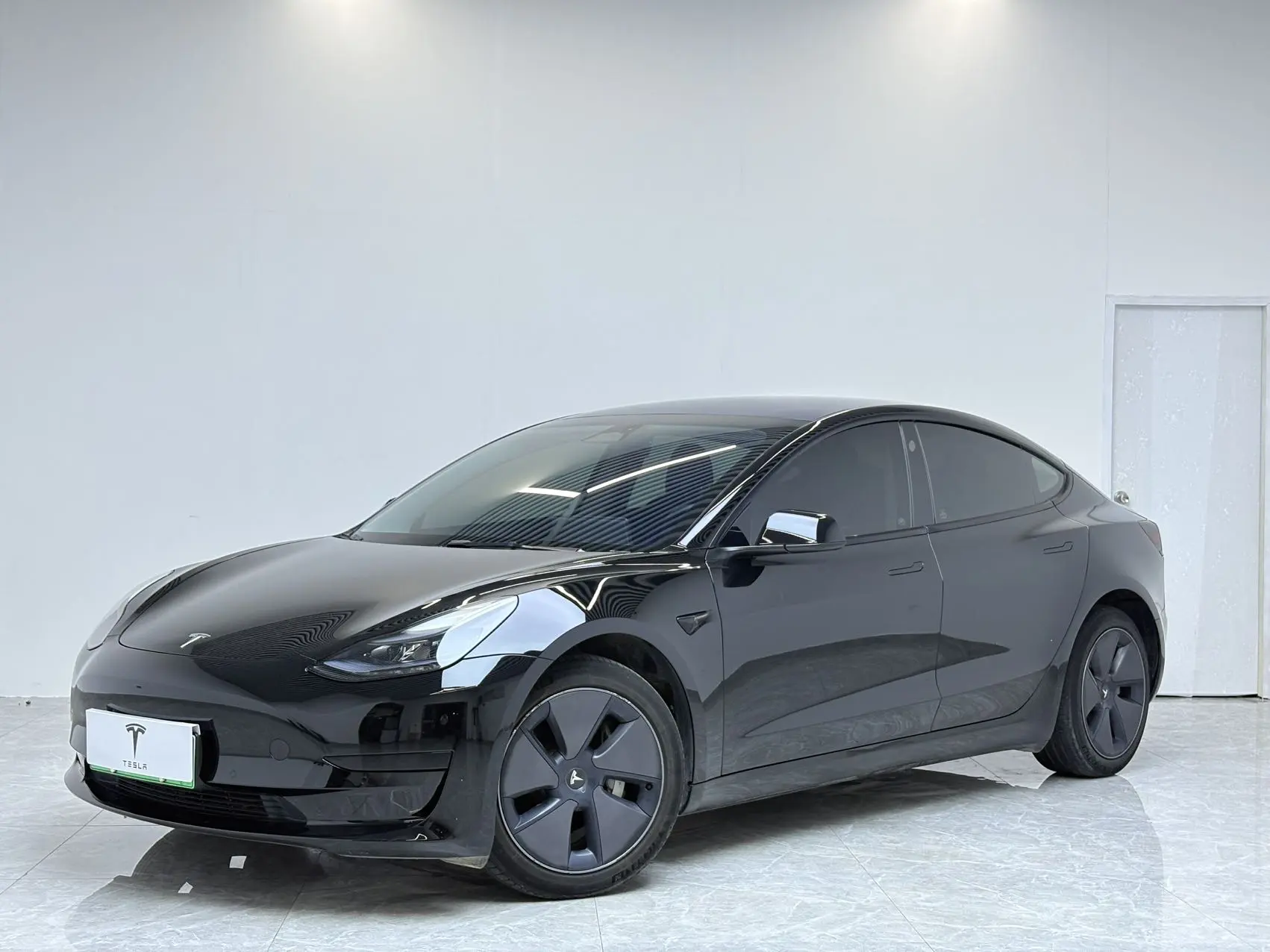 Tesla Model 3  из Китая