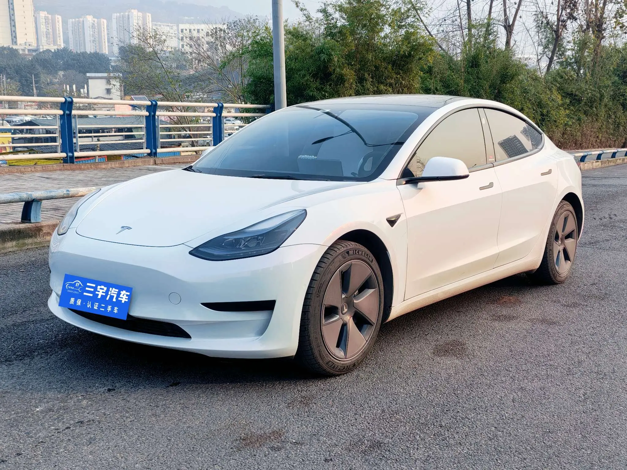 Tesla Model 3  из Китая