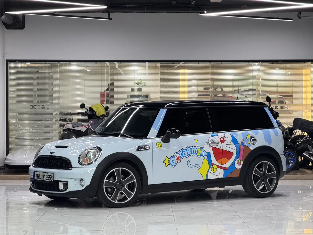 MINI CLUBMAN  из Китая