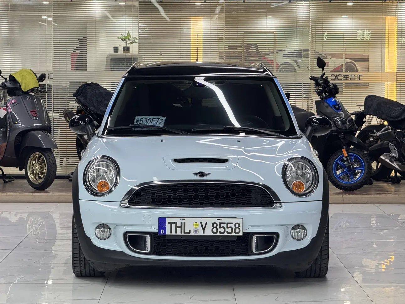 MINI CLUBMAN  из Китая