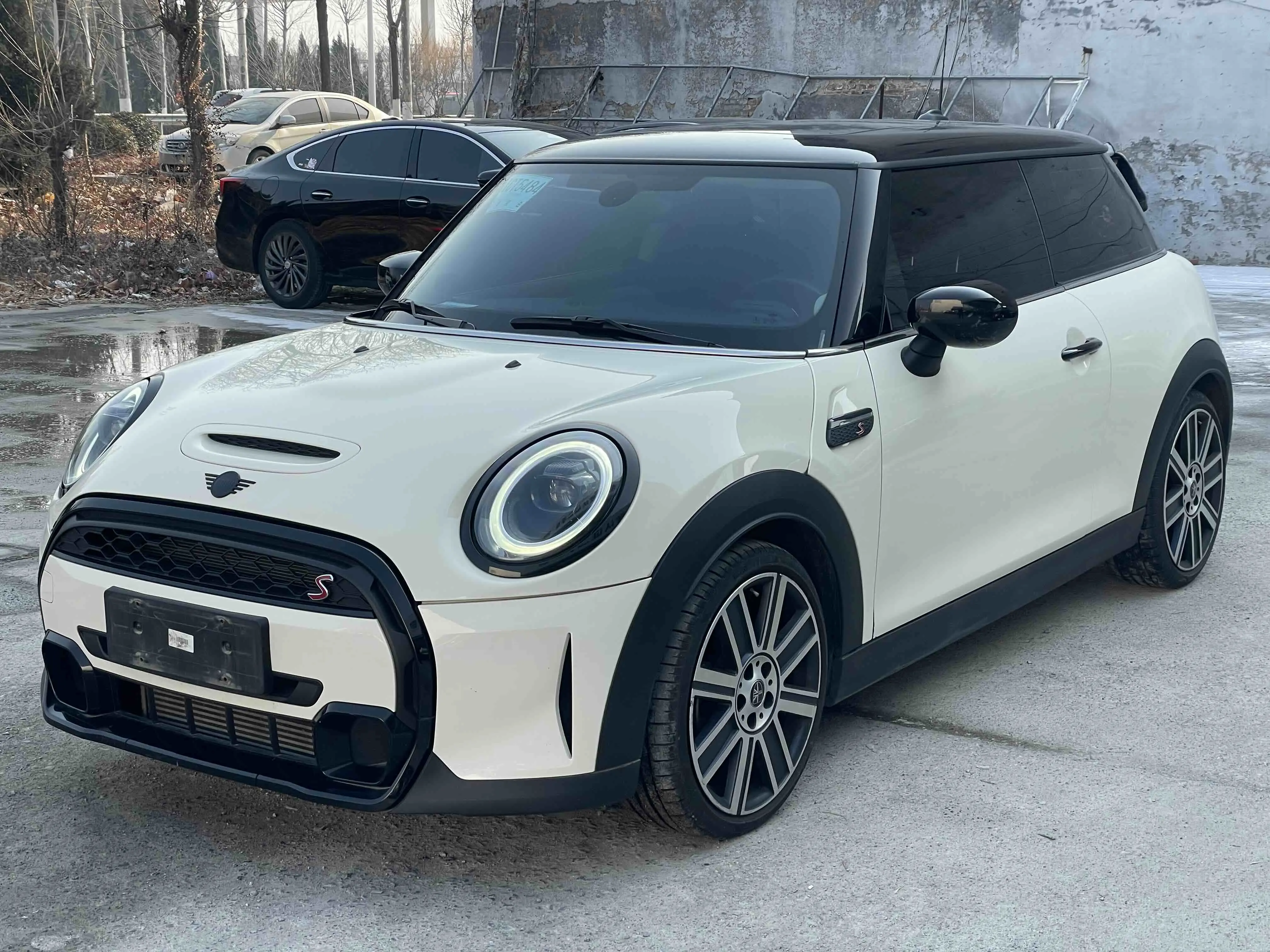 MINI MINI
