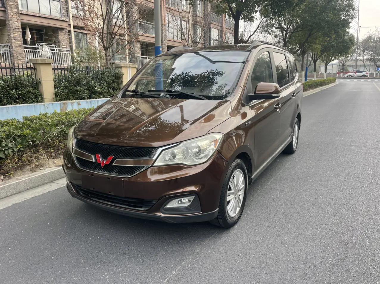 Wuling Hongguang  из Китая
