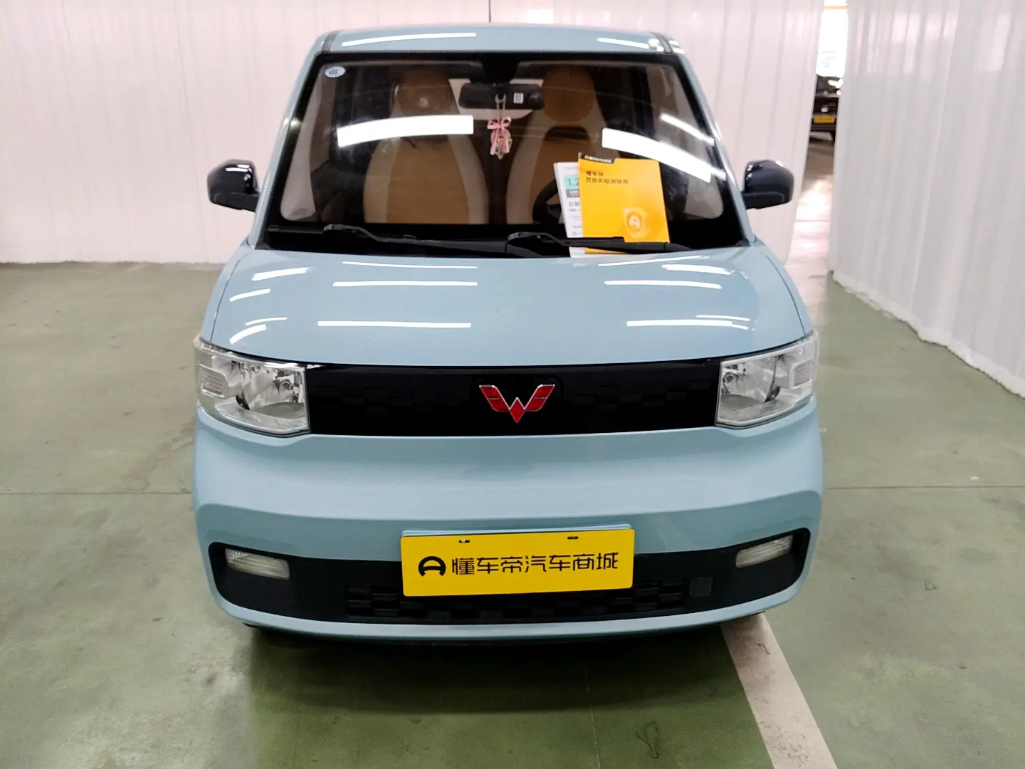 Wuling Hongguang MINIEV  из Китая