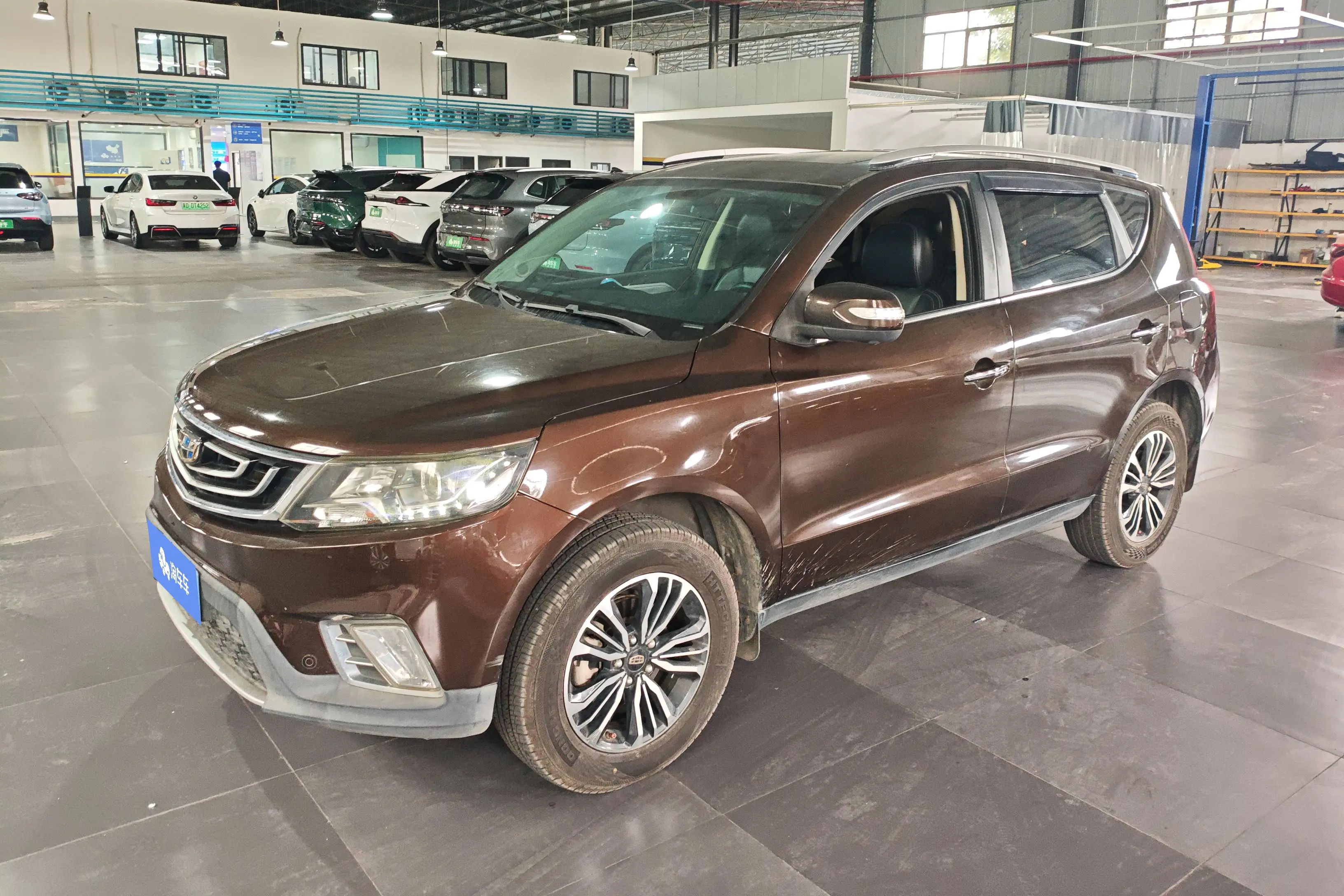 Geely Vision X6  из Китая