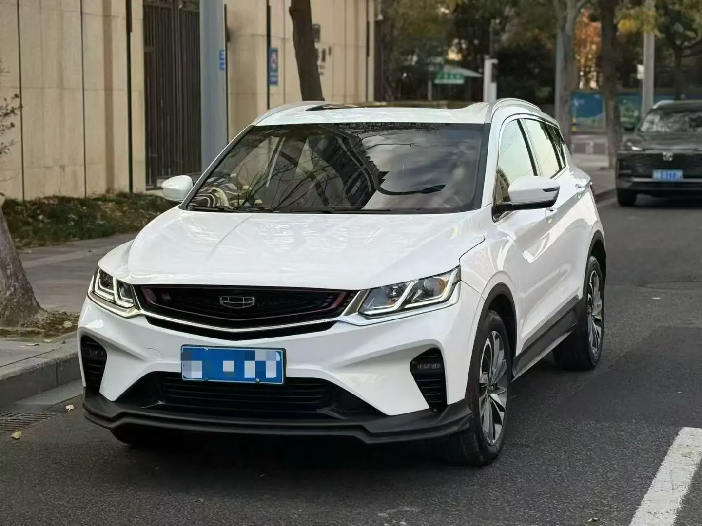 Geely Coolray SX11 (Binyue)  из Китая