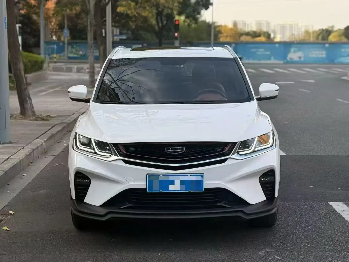 Geely Coolray SX11 (Binyue)  из Китая