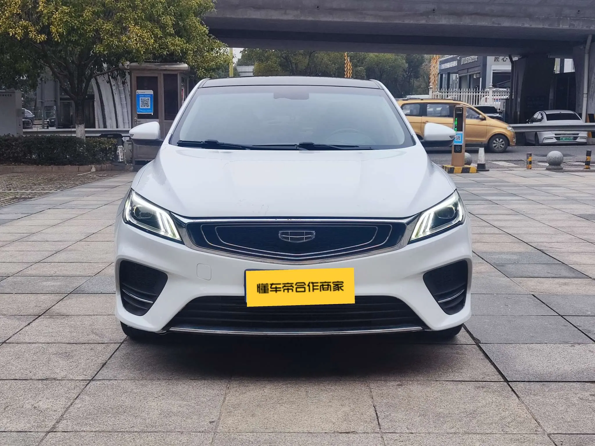 Geely Binrui  из Китая