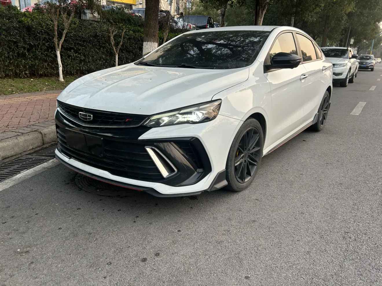 Geely Binrui  из Китая