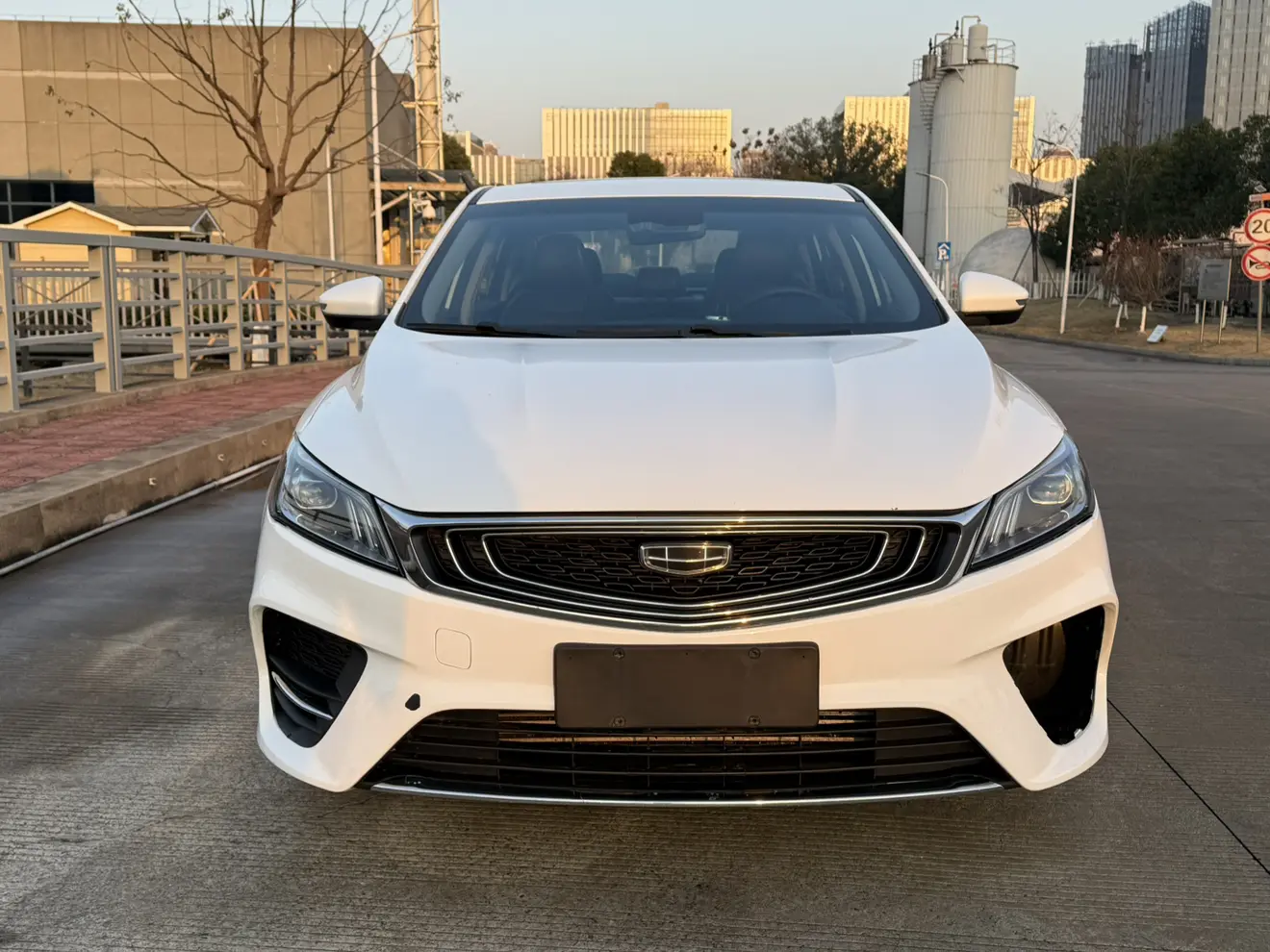 Geely Binrui  из Китая