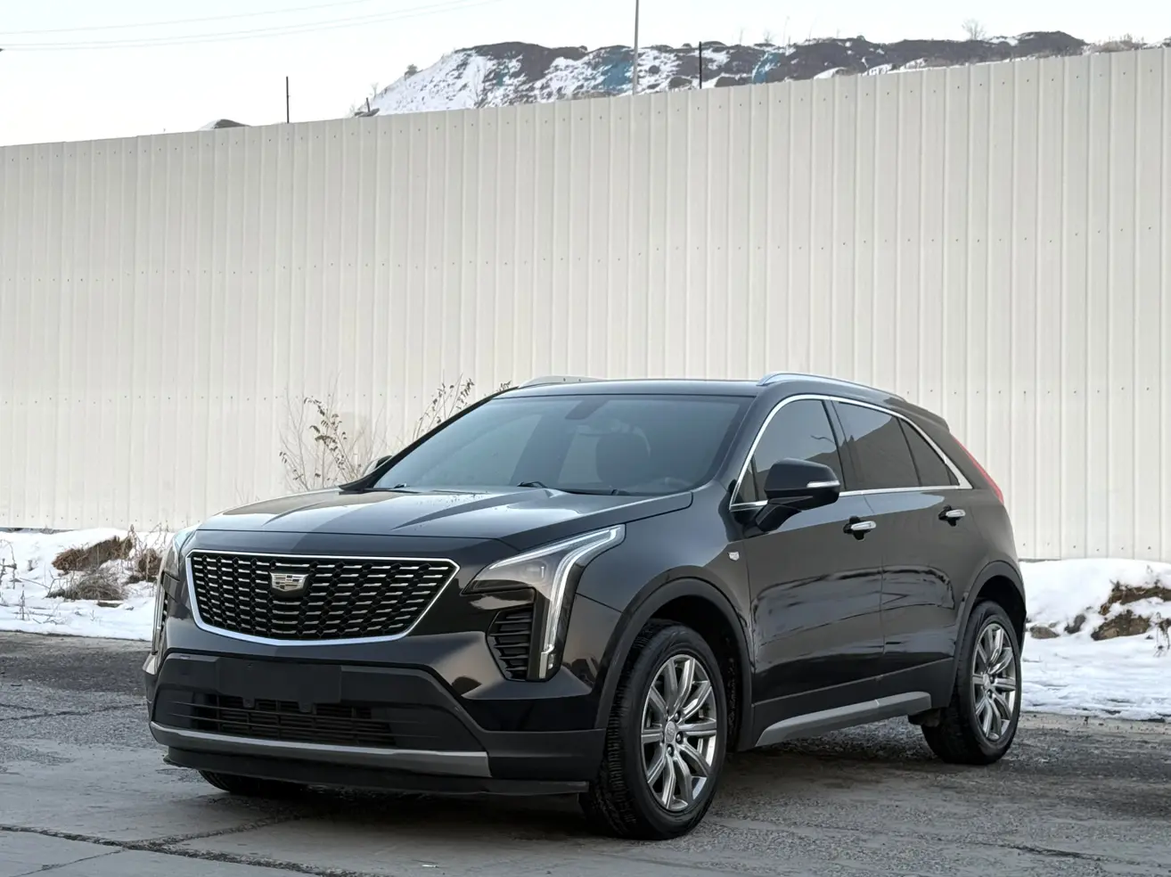 Cadillac XT4  из Китая