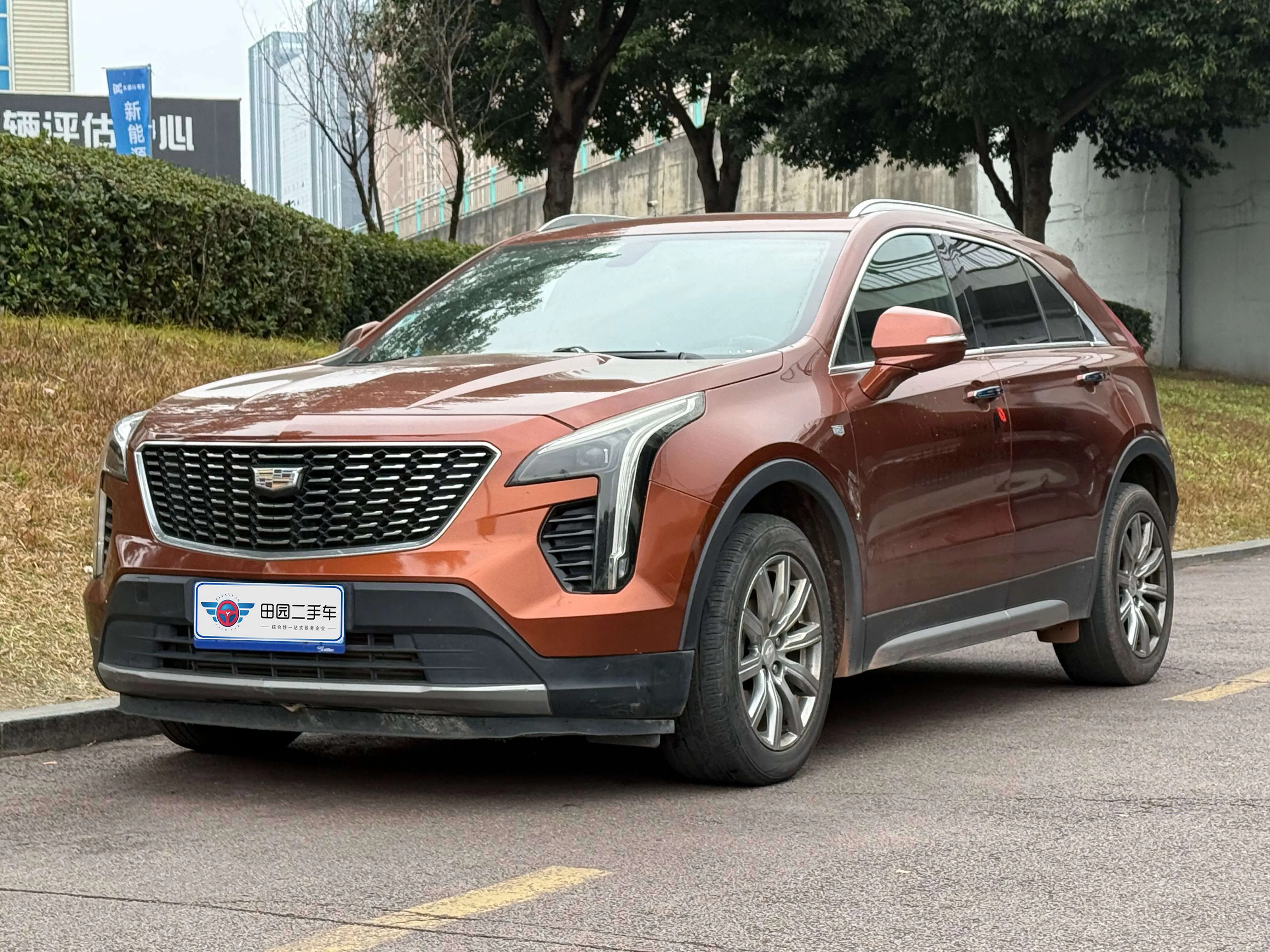 Cadillac XT4  из Китая