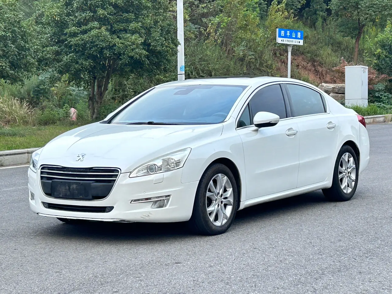 Peugeot 508  из Китая