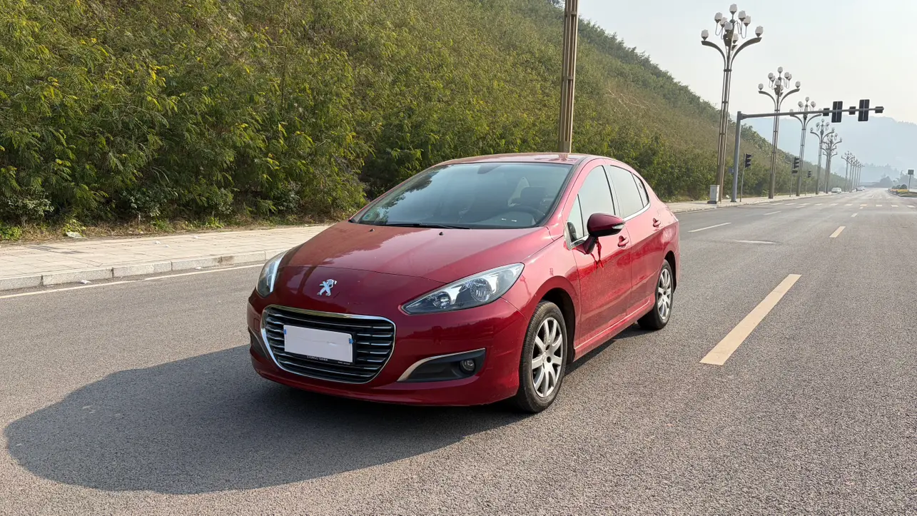 Peugeot 308  из Китая