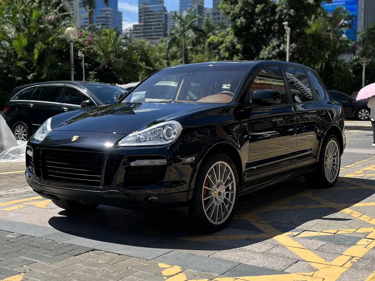 Porsche Cayenne  из Китая