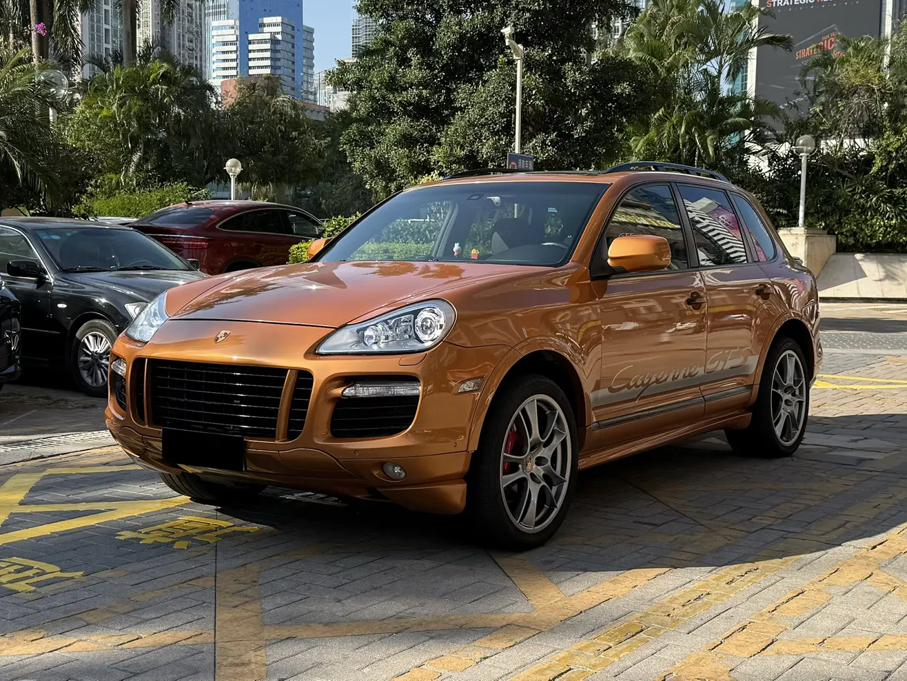 Porsche Cayenne  из Китая
