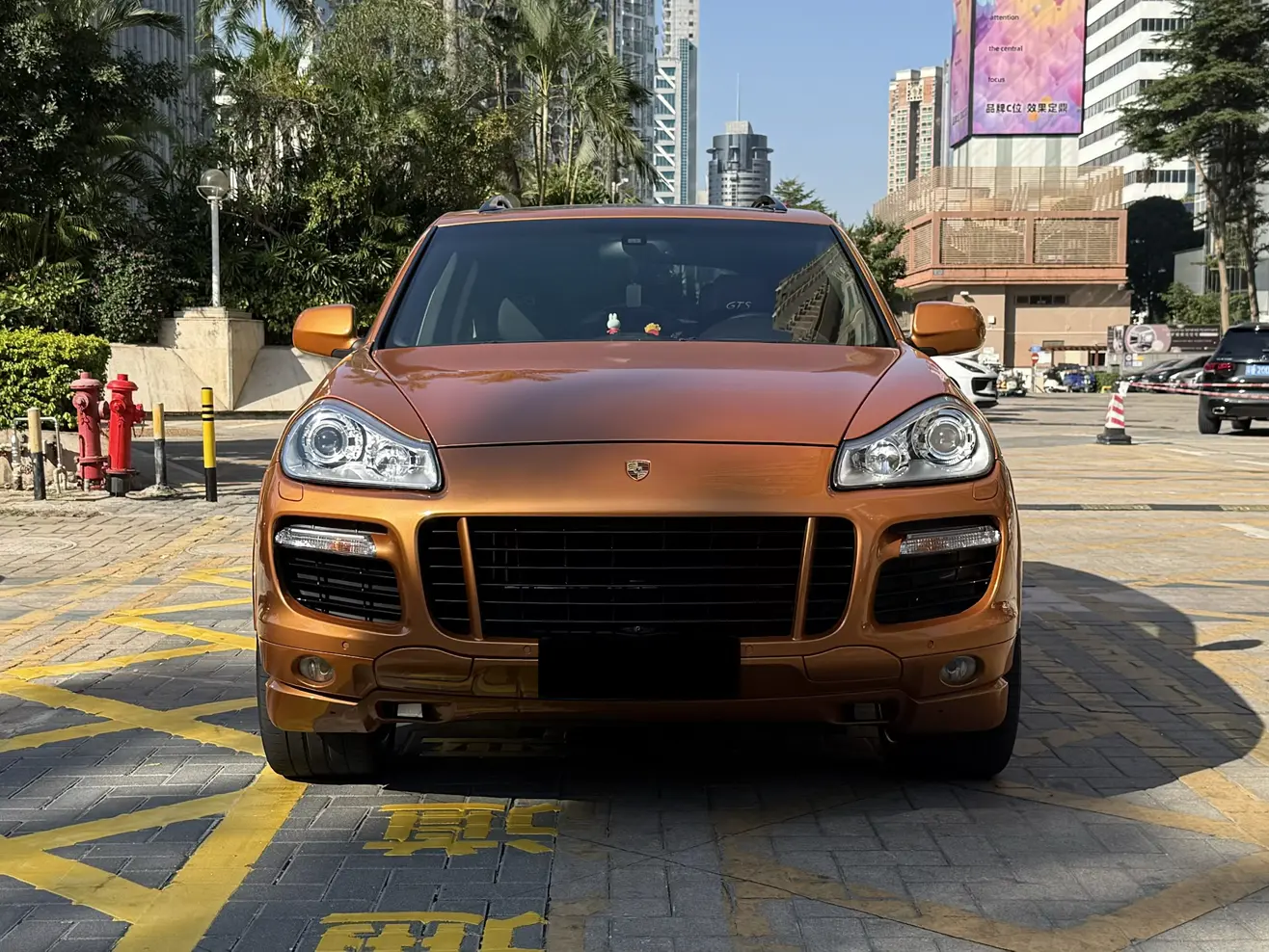 Porsche Cayenne  из Китая