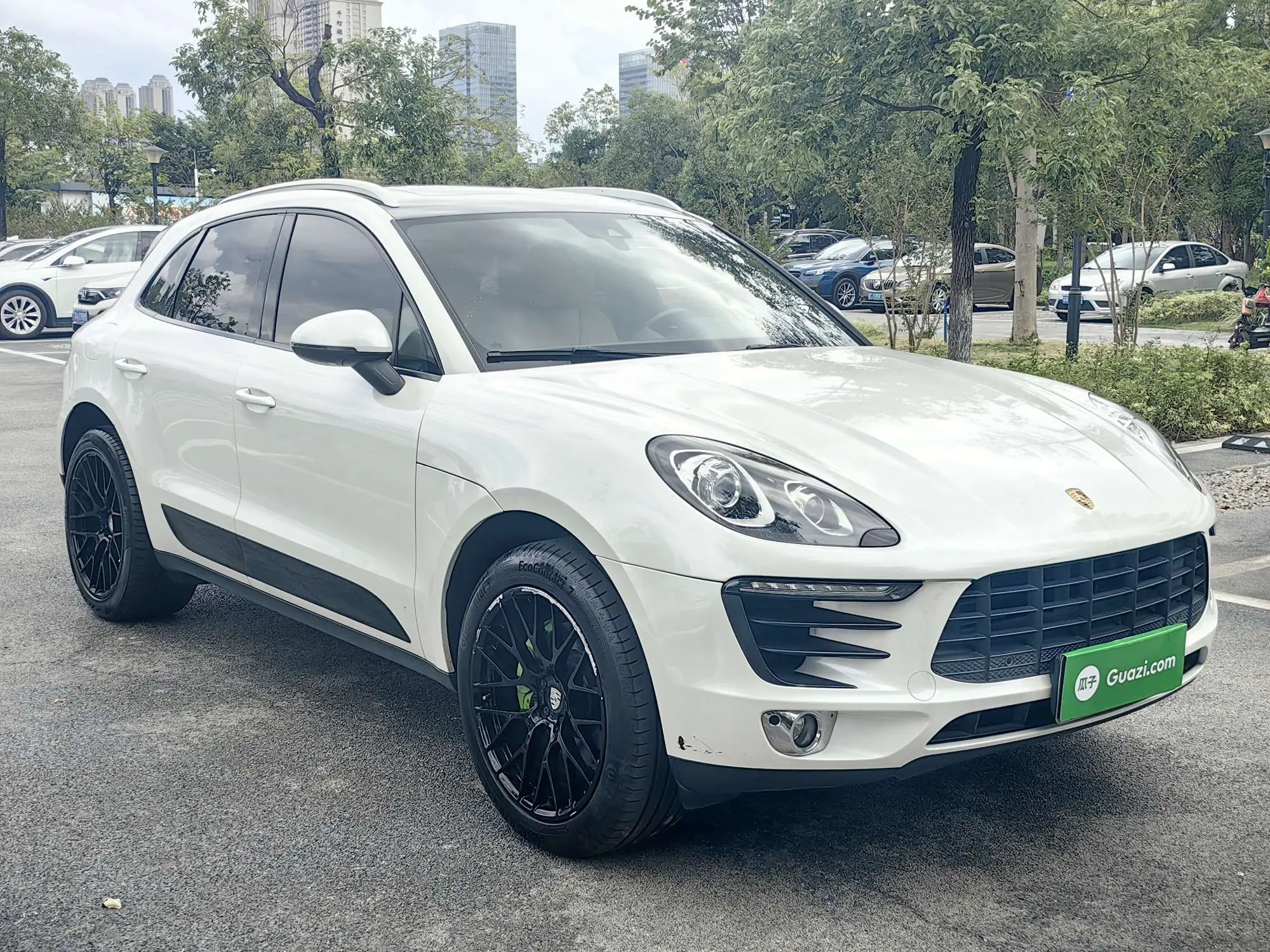 Porsche Macan  из Китая