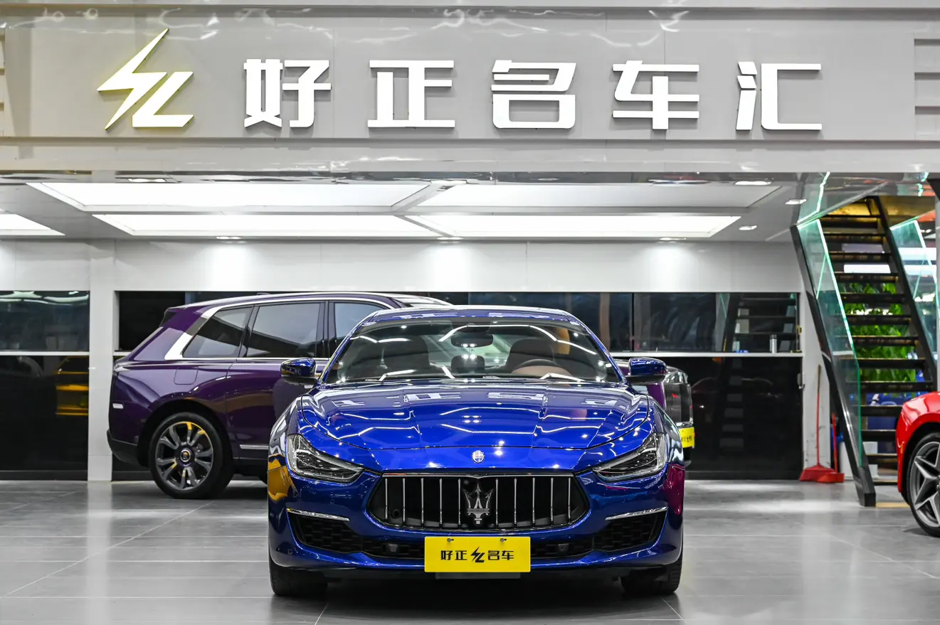 Maserati Ghibli  из Китая