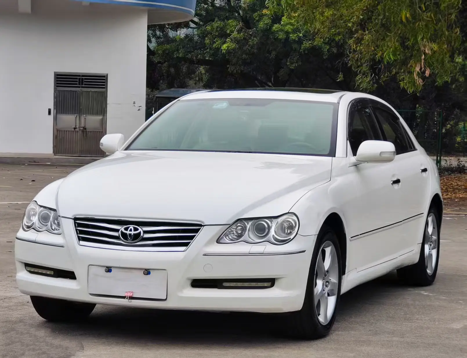 Toyota Ruizhi  из Китая