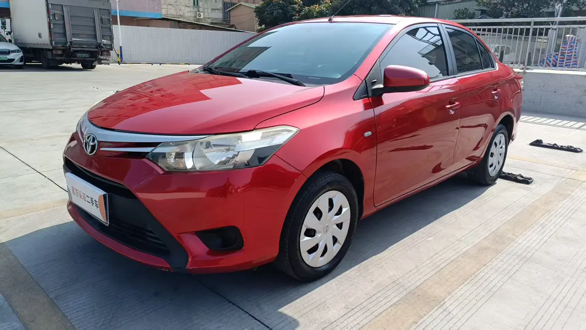 Toyota Vios  из Китая
