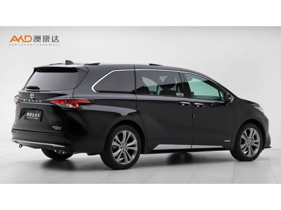 Toyota Sienna  из Китая