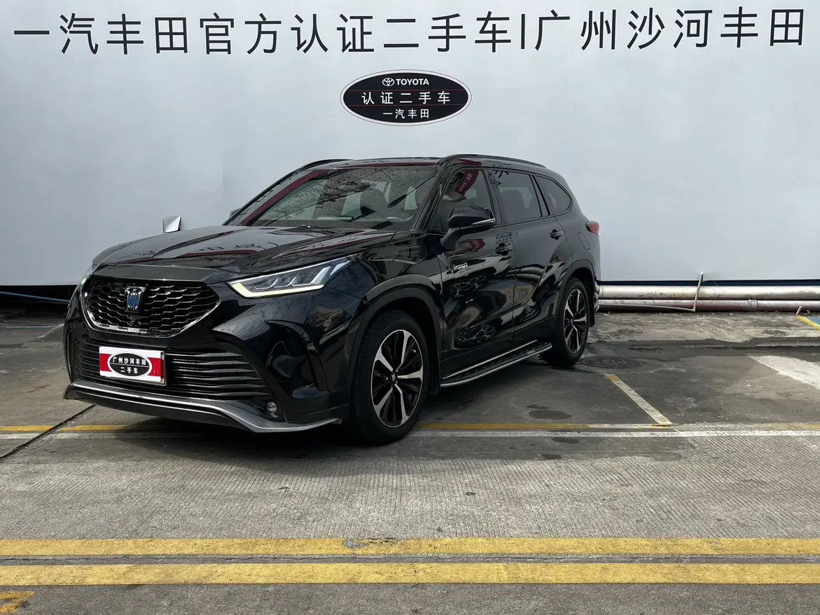 Toyota Crown Kluger  из Китая