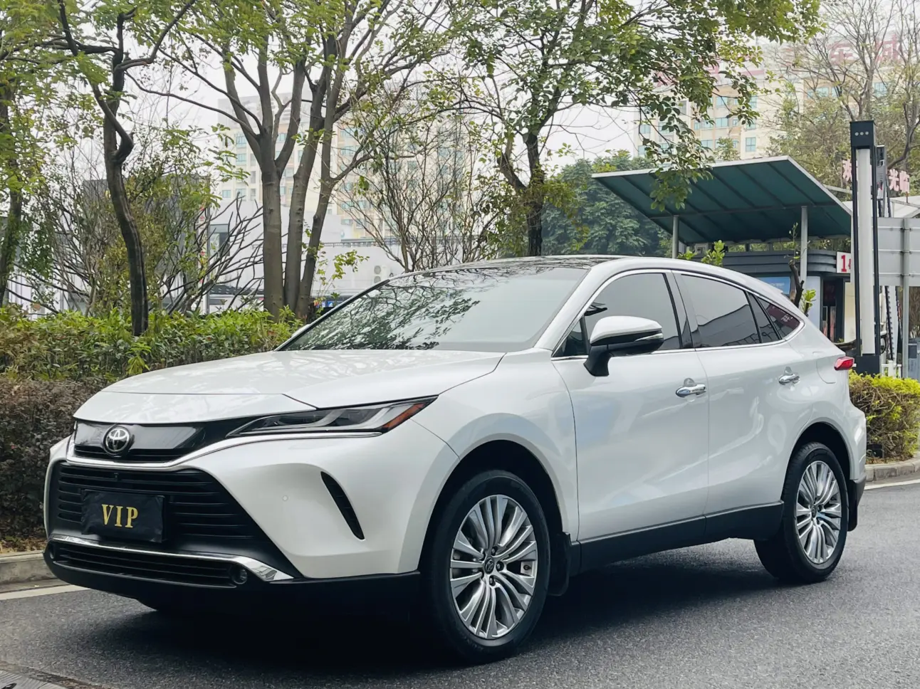 Toyota Harrier  из Китая